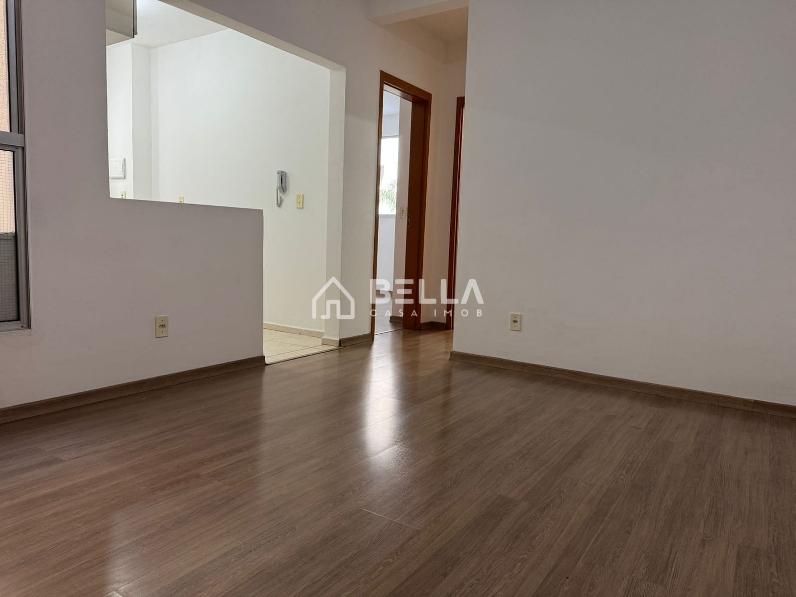 Apartamento à venda e aluguel com 2 quartos, 47m² - Foto 1