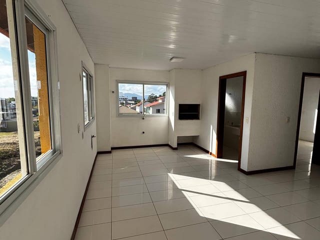 Apartamento com 63m² 2 quartos e 1 banheiro, para alugar, no bairro Ribeirão da Ilha em Florianópolis