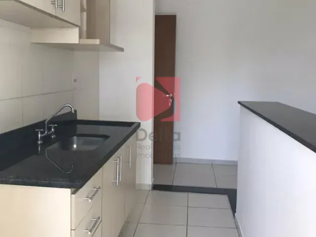 Apartamento 2 quartos e 2 banheiros, à venda, no bairro Centro em Pirassununga