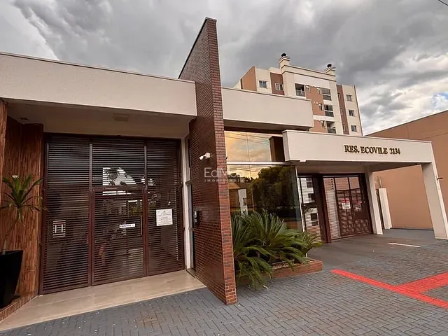Apartamento 2 quartos e 1 banheiro, à venda, no bairro Cancelli em Cascavel