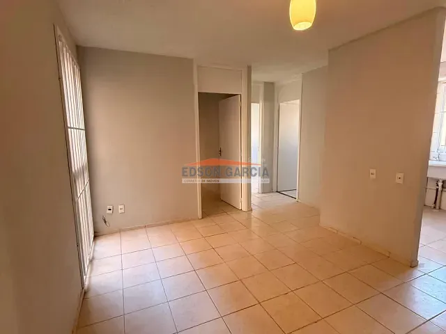 Apartamento 2 quartos e 1 banheiro, para alugar, no bairro Jardim Carandá em Sorocaba