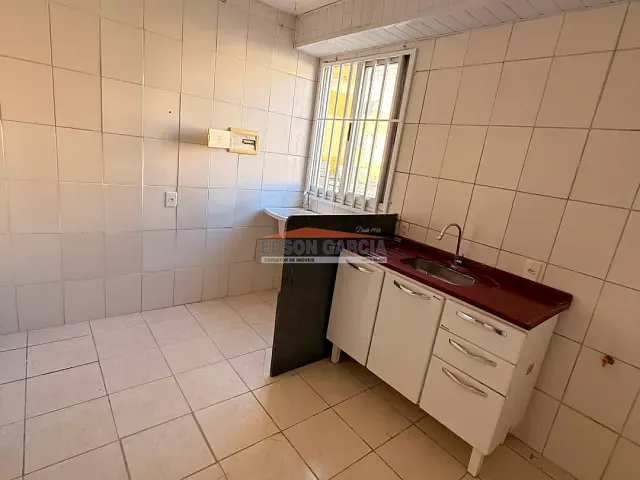 Apartamento 2 quartos e 1 banheiro, para alugar, no bairro Jardim Carandá em Sorocaba