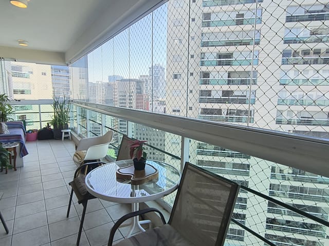 Apartamento com 233m² 3 quartos e 4 banheiros, à venda, no bairro Vila Olímpia em São Paulo