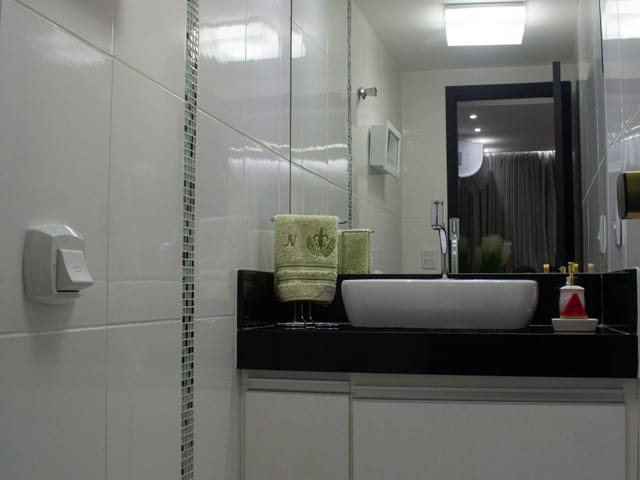 Apartamento com 138m² 3 quartos e 3 banheiros, à venda, no bairro Setor Bueno em Goiânia