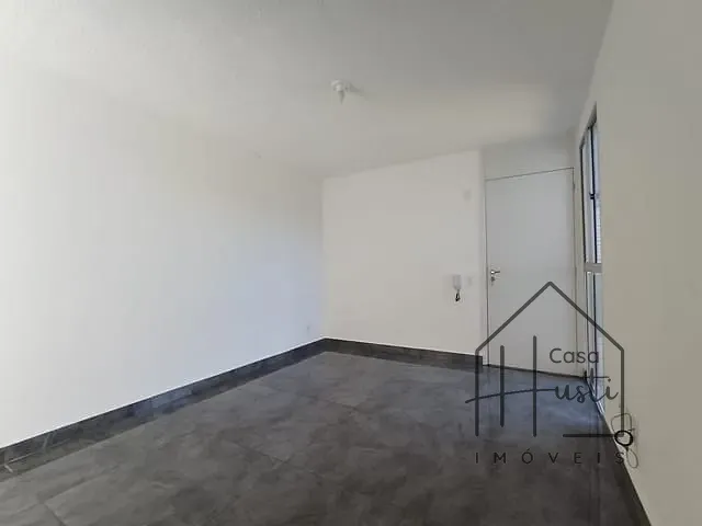 Apartamento 2 quartos e 1 banheiro, à venda, no bairro Recanto Vista Alegre em Cotia