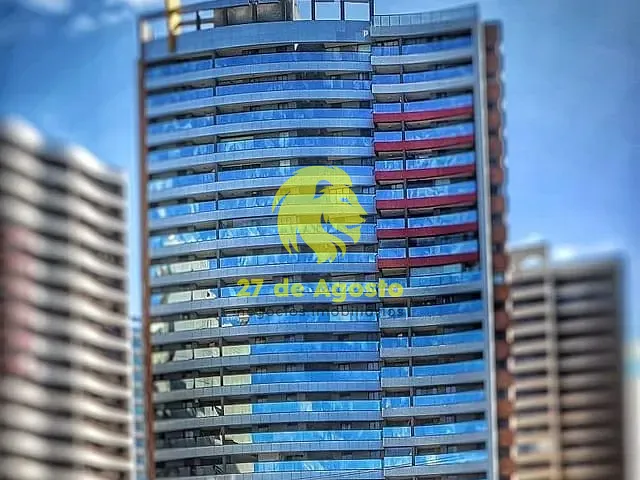 Apartamento com 80m² 2 quartos e 1 banheiro, à venda, no bairro Centro em Londrina