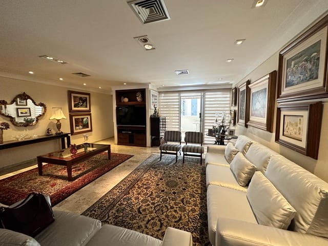 Foto do Apartamento - Edifício Coimbra, 232m2 de área útil, apartamento à venda, 4 dormitórios sendo 3 suítes, Centro, Londrina, Pr | Luciana Kauam Imóveis