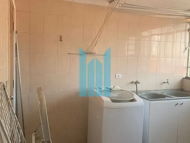 Apartamento com 100m² 3 quartos e 1 banheiro, à venda, no bairro Centro em Poços de Caldas