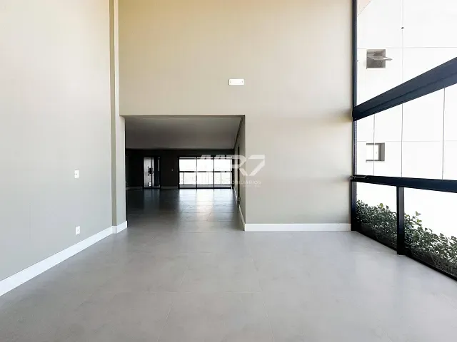 Apartamento com 278m² 3 quartos e 3 banheiros, à venda, no bairro Oficinas em Ponta Grossa