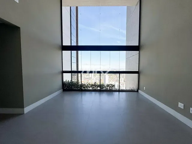 Apartamento com 278m² 3 quartos e 3 banheiros, à venda, no bairro Oficinas em Ponta Grossa