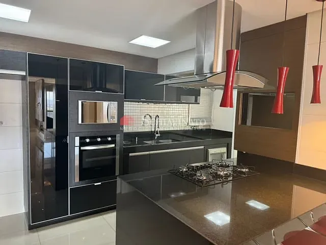 Apartamento 4 quartos e 5 banheiros, à venda, no bairro Cidade Alta em Piracicaba