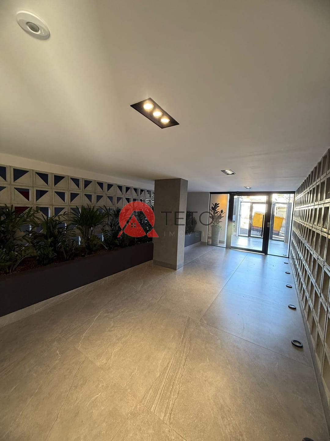 Apartamento à venda com 3 quartos, 140m² - Foto 4