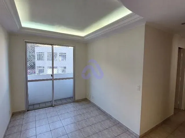 Apartamento 2 quartos e 1 banheiro, à venda, no bairro Jardim Santa Terezinha em São Paulo