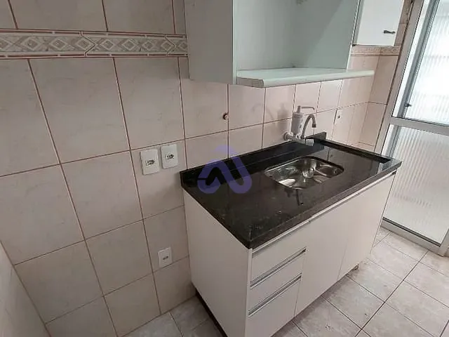 Apartamento 2 quartos e 1 banheiro, à venda, no bairro Jardim Santa Terezinha em São Paulo