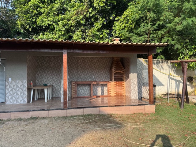 Apartamento 2 quartos e 2 banheiros, à venda, no bairro Chácaras de Inoã (Inoã) em Rua Quatro