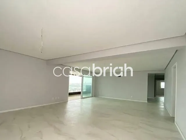 Apartamento com 185m² 3 quartos e 3 banheiros, à venda, no bairro Morro do Espelho em São Leopoldo