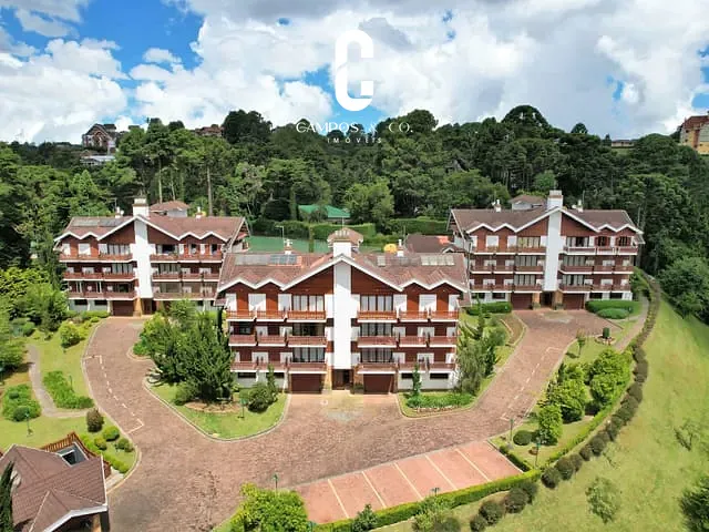 Apartamento com 210m² 3 quartos e 5 banheiros, à venda, no bairro Vila Everest em Campos do Jordão