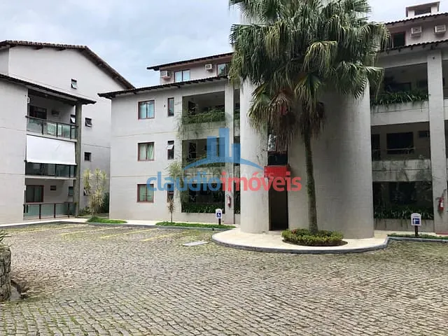 Apartamento 1 quarto e 1 banheiro, à venda, no bairro Aeroporto (Cunhambebe) em Angra dos Reis 