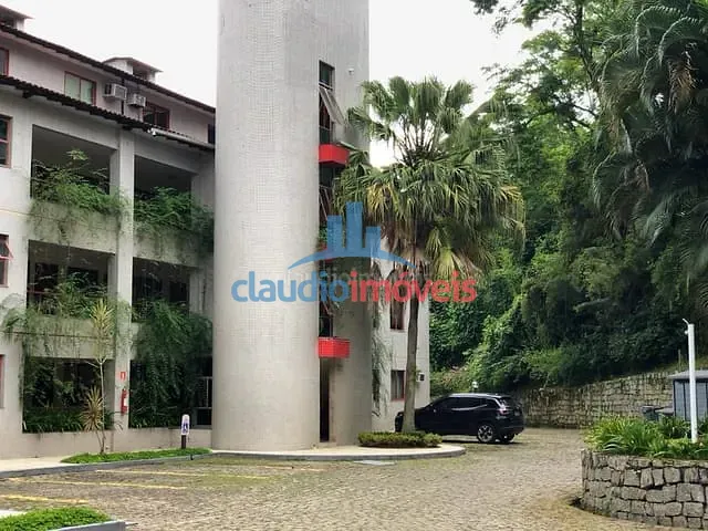 Apartamento 1 quarto e 1 banheiro, à venda, no bairro Aeroporto (Cunhambebe) em Angra dos Reis 