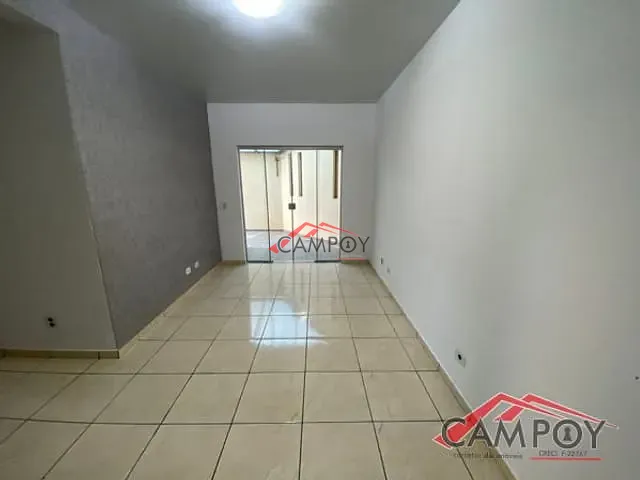 Apartamento 3 quartos e 2 banheiros, à venda, no bairro Vila Agari em Apucarana