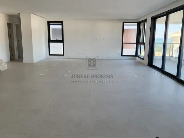 Apartamento 4 quartos e 5 banheiros, à venda, no bairro Jurerê em Florianópolis