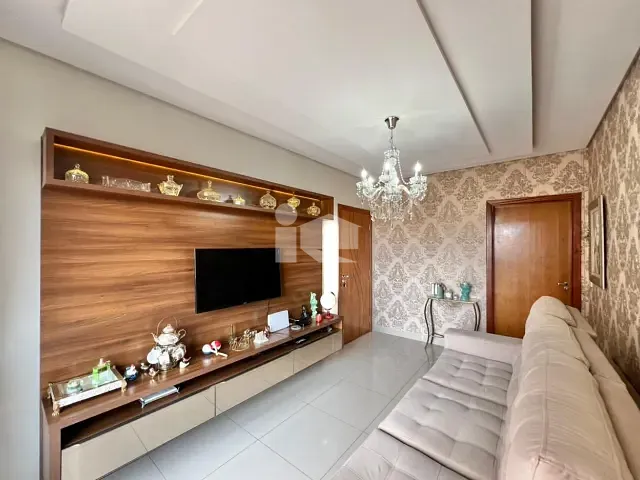 Apartamento com 288m² 4 quartos e 4 banheiros, à venda ou para alugar, no bairro Centro em Rolândia