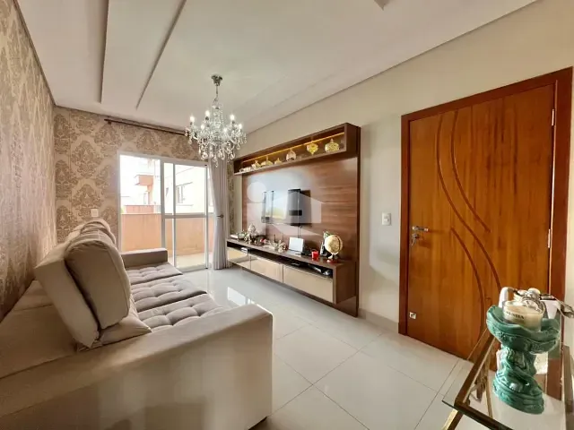 Apartamento com 288m² 4 quartos e 4 banheiros, à venda ou para alugar, no bairro Centro em Rolândia