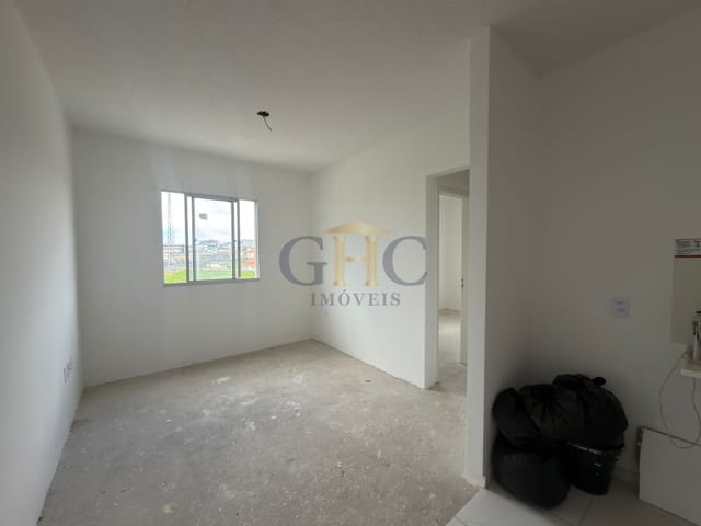 Apartamento com 43m² 2 quartos e 1 banheiro, à venda, no bairro Vila Santa Isabel em Salto de Pirapora