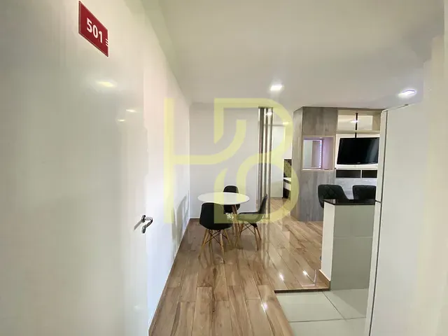 Apartamento 1 quarto e 1 banheiro, à venda ou para alugar, no bairro Jardim São Carlos em Sorocaba