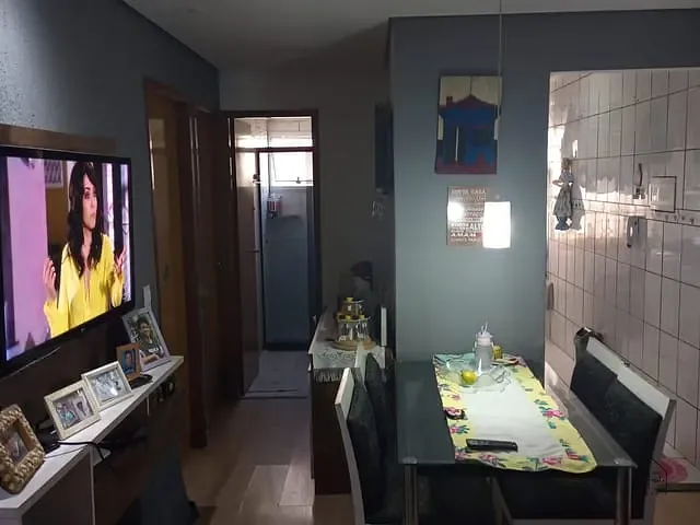 Apartamento 2 quartos e 1 banheiro, à venda, no bairro Jardim Ísis em Cotia