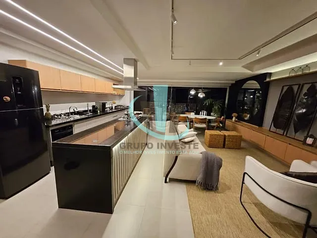 Apartamento com 141m² 3 quartos e 4 banheiros, à venda, no bairro VILA FERROVIÁRIA em ARARAQUARA