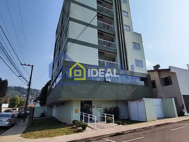 Apartamento 2 quartos e 1 banheiro, à venda, no bairro Nazaré em Concórdia