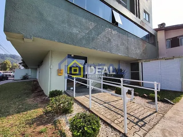 Apartamento 2 quartos e 1 banheiro, à venda, no bairro Nazaré em Concórdia