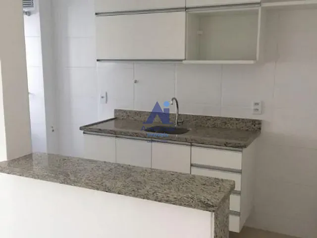 Apartamento com 81m² 3 quartos e 2 banheiros, à venda, no bairro Recreio dos Bandeirantes em Rio de Janeiro