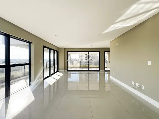 Apartamento com 297m² 3 quartos e 4 banheiros, à venda, no bairro Oficinas em Ponta Grossa
