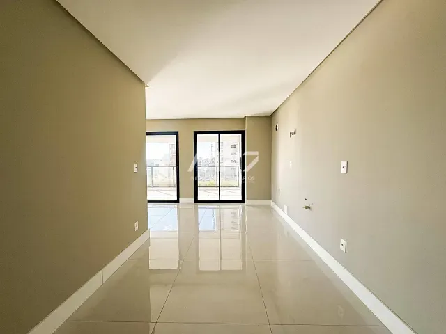 Apartamento com 297m² 3 quartos e 4 banheiros, à venda, no bairro Oficinas em Ponta Grossa
