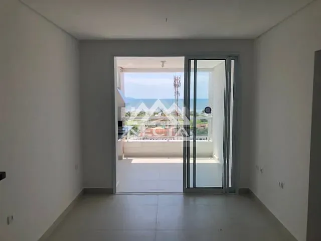 Apartamento com 154m² 3 quartos e 3 banheiros, à venda, no bairro Britânia em Caraguatatuba