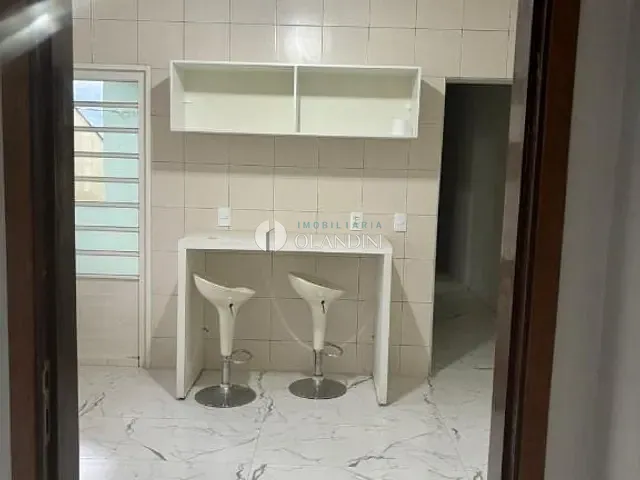 Apartamento com 89m² 2 quartos e 1 banheiro, à venda ou para alugar, no bairro Vila José Kallil Aun em Cosmópolis