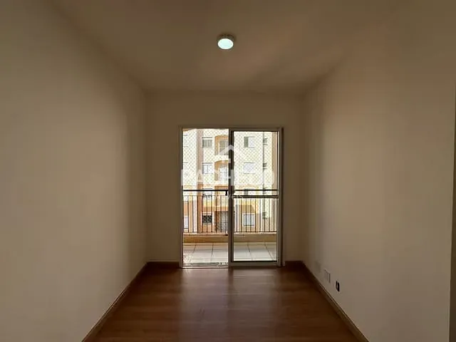 Apartamento 2 quartos e 2 banheiros, à venda, no bairro Residencial Dona Margarida em Santa Bárbara D'Oeste