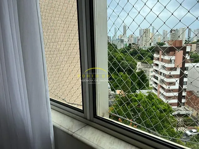 Apartamento com 189m² 4 quartos e 3 banheiros, à venda, no bairro Graça em Salvador