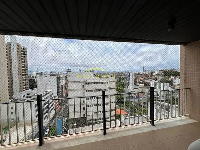 Apartamento com 189m² 4 quartos e 3 banheiros, à venda, no bairro Graça em Salvador