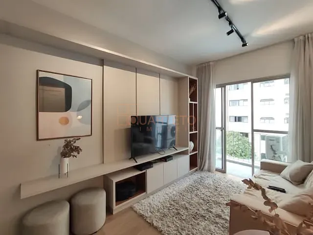 Apartamento 2 quartos e 3 banheiros, para alugar, no bairro Itaim Bibi em São Paulo