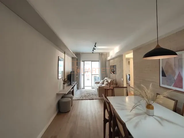 Apartamento 2 quartos e 3 banheiros, para alugar, no bairro Itaim Bibi em São Paulo