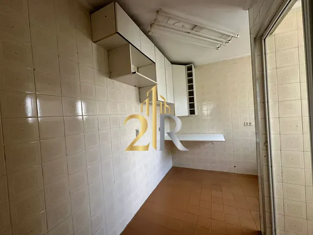 Apartamento 2 quartos e 1 banheiro, à venda, no bairro Jardim Taquaral em São Paulo
