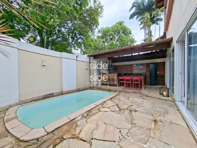 Casa 3 quartos e 4 banheiros, à venda, no bairro Centro em Três Rios