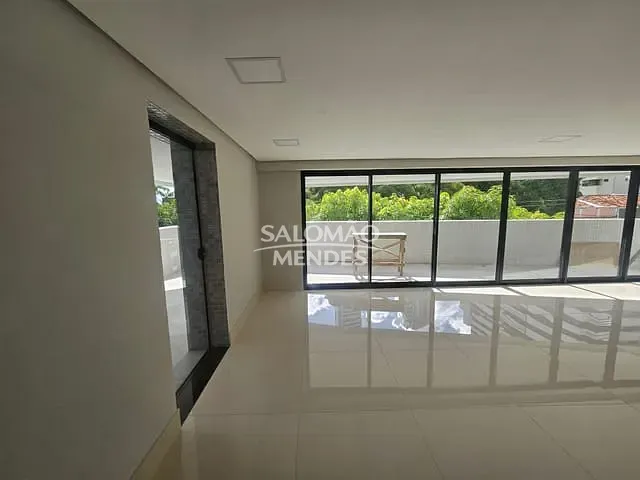 Apartamento com 253m² 4 quartos e 4 banheiros, à venda, no bairro Umarizal em Belém