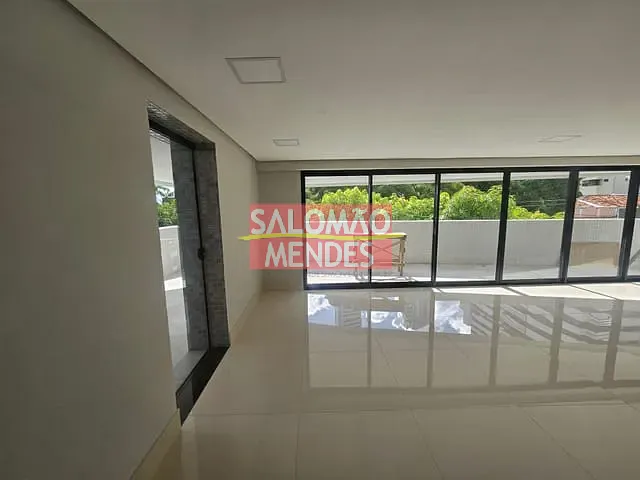 Apartamento com 253m² 4 quartos e 4 banheiros, à venda, no bairro Umarizal em Belém