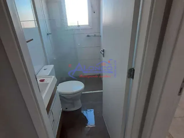 Apartamento 2 quartos e 1 banheiro, para alugar, no bairro Cidade Salvador em Jacareí