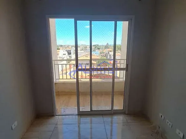 Apartamento 2 quartos e 1 banheiro, para alugar, no bairro Cidade Salvador em Jacareí