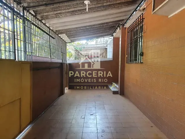 Apartamento com 50m² 2 quartos e 1 banheiro, à venda, no bairro Irajá em Rio de Janeiro